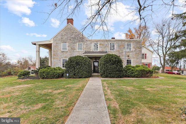 431 LEITERSBURG ST, Greencastle, PA 17225