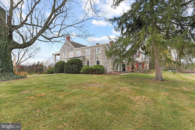 431 LEITERSBURG ST, Greencastle, PA 17225