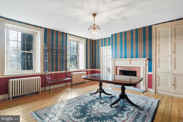 431 LEITERSBURG ST, Greencastle, PA 17225