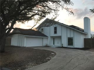 1226 Clarion Dr, Corpus Christi, TX 78412