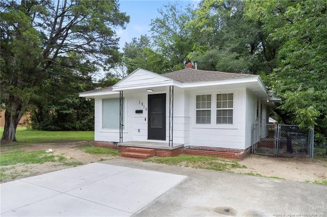 1810 Murchison Road, Fayetteville, NC 28301