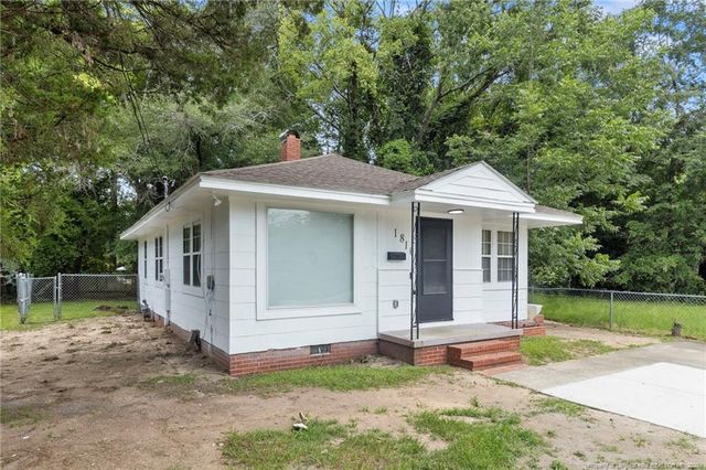 1810 Murchison Road, Fayetteville, NC 28301