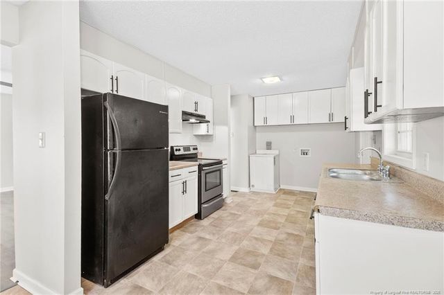 1810 Murchison Road, Fayetteville, NC 28301