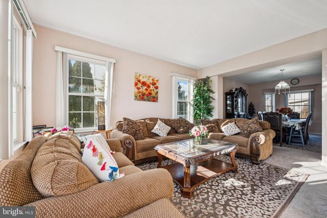 17 JASMINE WAY, Sewell, NJ 08080