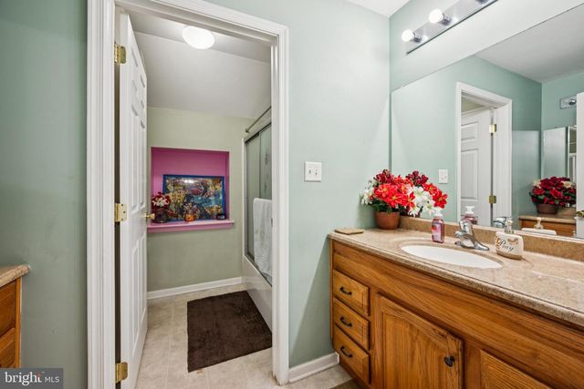 17 JASMINE WAY, Sewell, NJ 08080