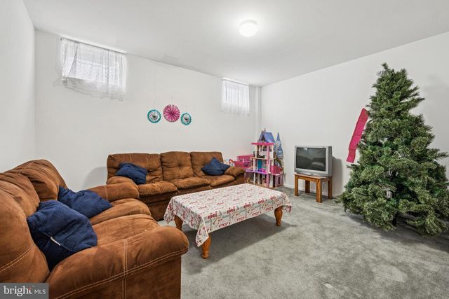 17 JASMINE WAY, Sewell, NJ 08080