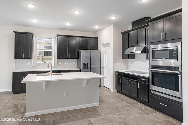 2163 Middlebury Drive SE, Palm Bay, FL 32909