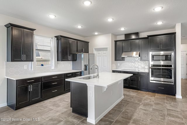 2163 Middlebury Drive SE, Palm Bay, FL 32909