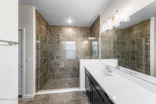 2163 Middlebury Drive SE, Palm Bay, FL 32909