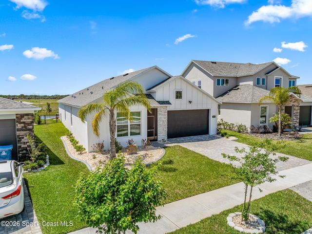 2163 Middlebury Drive SE, Palm Bay, FL 32909