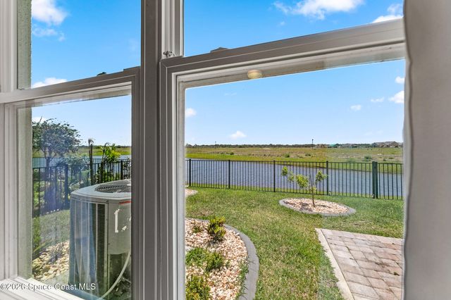 2163 Middlebury Drive SE, Palm Bay, FL 32909