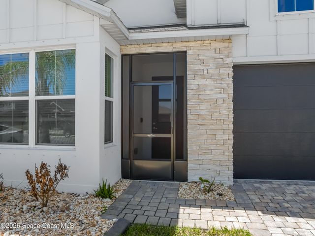 2163 Middlebury Drive SE, Palm Bay, FL 32909