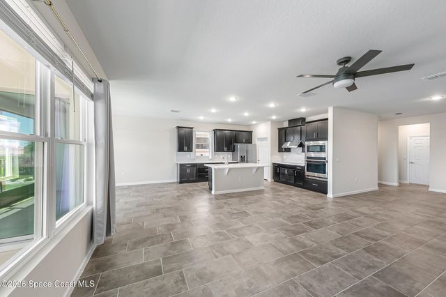 2163 Middlebury Drive SE, Palm Bay, FL 32909