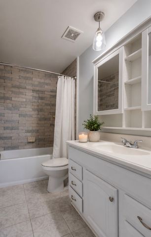 1011 Murfreesboro Rd Unit F1, Franklin, TN 37064
