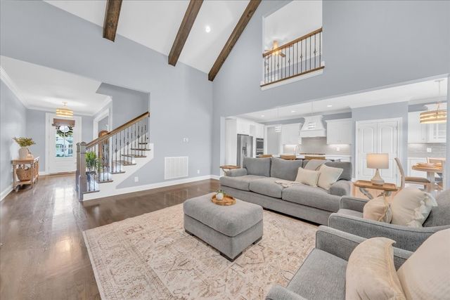 405 Huntington Dr, Lebanon, TN 37087