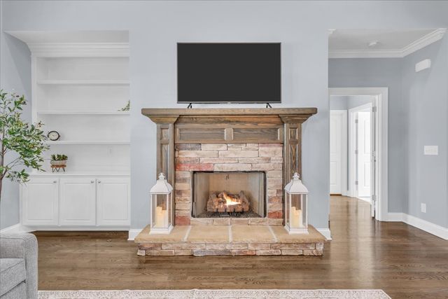 405 Huntington Dr, Lebanon, TN 37087