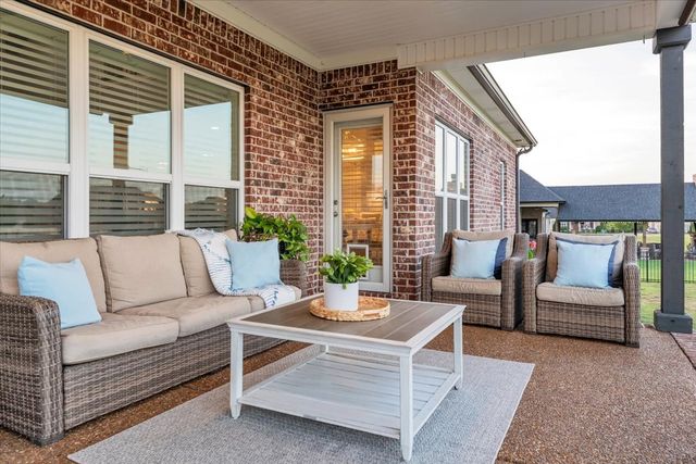 405 Huntington Dr, Lebanon, TN 37087