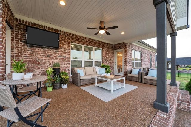405 Huntington Dr, Lebanon, TN 37087