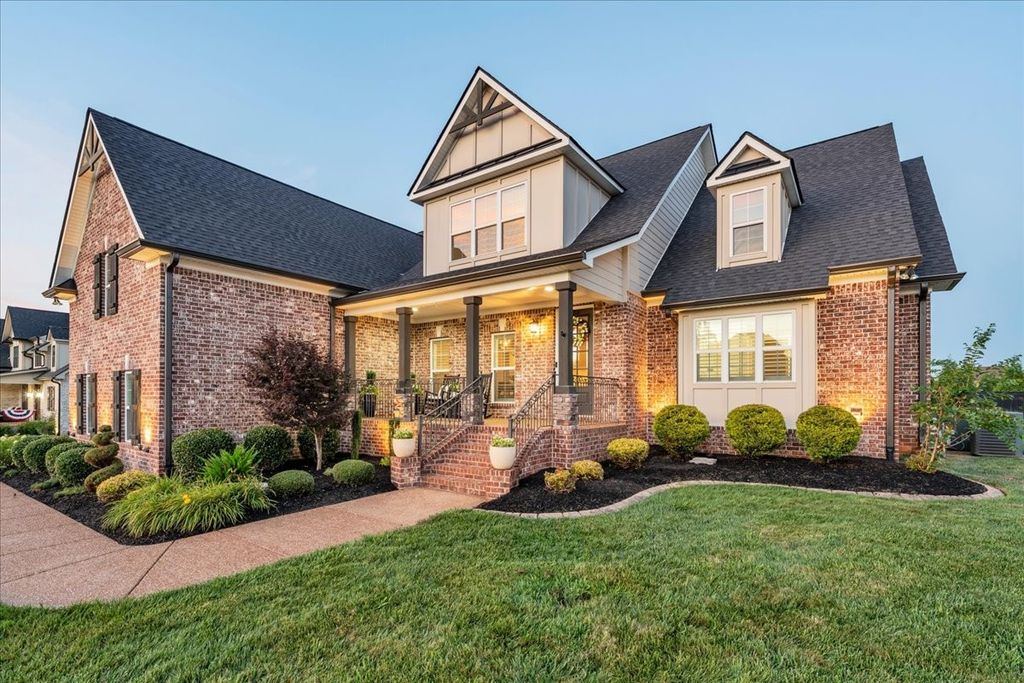 405 Huntington Dr, Lebanon, TN 37087