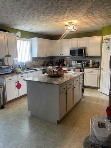 3047 Kings Glen Trail, Decatur, GA 30034