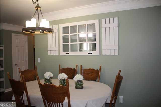 2915 Englewood Drive, Cumming, GA 30040