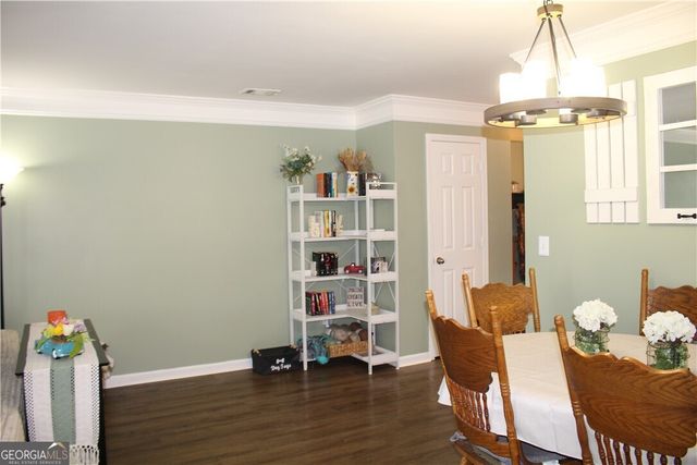 2915 Englewood Drive, Cumming, GA 30040