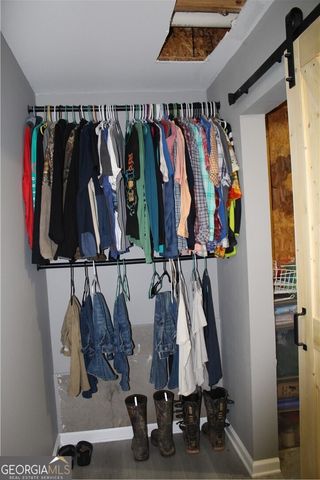 2915 Englewood Drive, Cumming, GA 30040