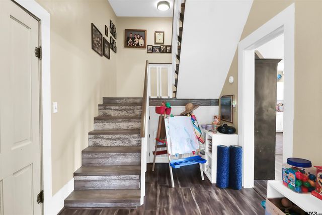 2940 CR 3113, Jacksonville, TX 75766