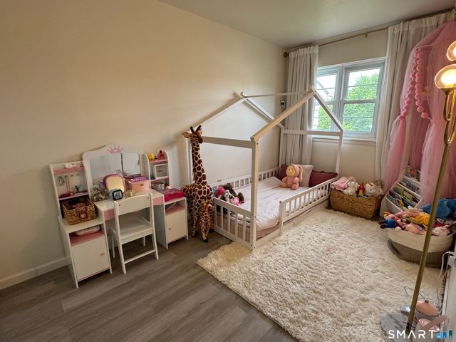 68 Round Tree Drive 3, Naugatuck, CT 06770