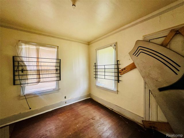 3232 Sturtevant Street, Detroit, MI 48206