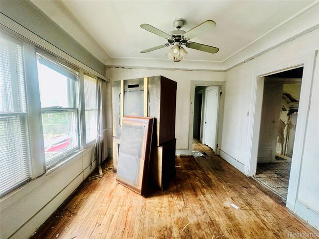 3232 Sturtevant Street, Detroit, MI 48206