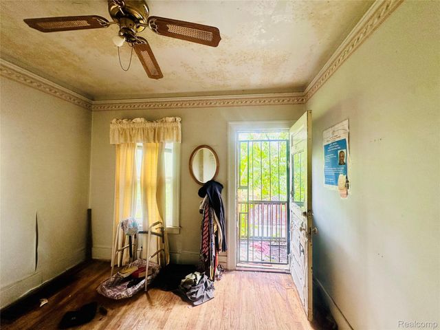 3232 Sturtevant Street, Detroit, MI 48206