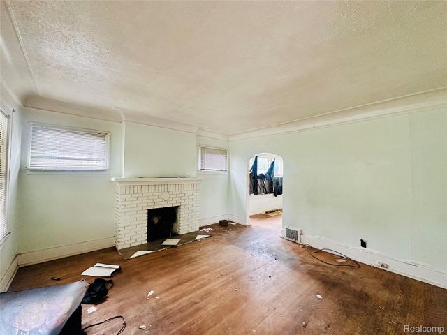 3232 Sturtevant Street, Detroit, MI 48206