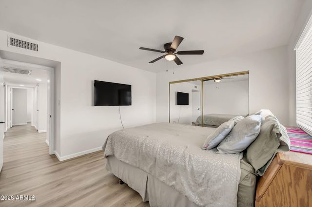 2535 E HOPI Avenue, Mesa, AZ 85204