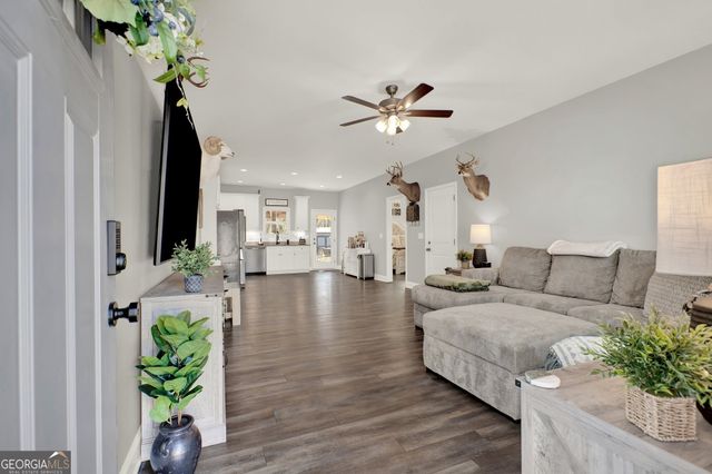 810 Shannon Circle Connector NE, Rome, GA 30161