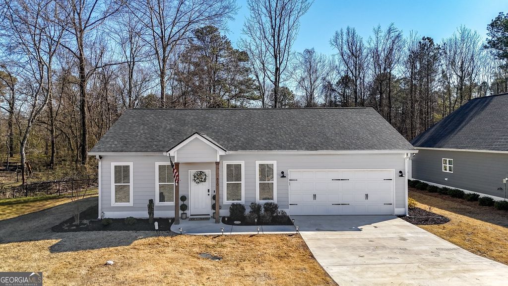810 Shannon Circle Connector NE, Rome, GA 30161