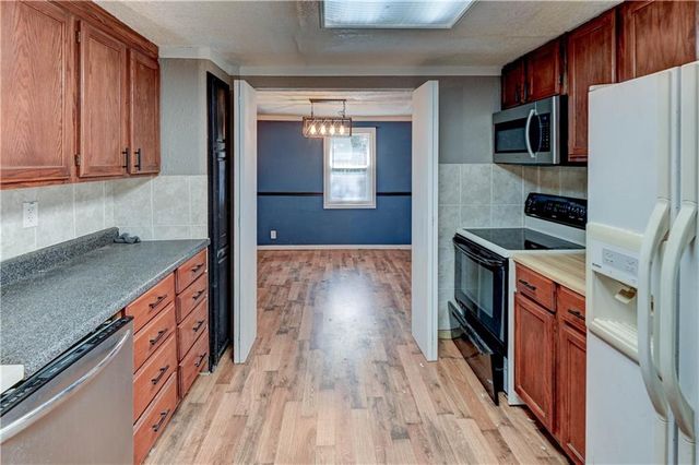 6828 Berry Road, Kansas City, KS 66106