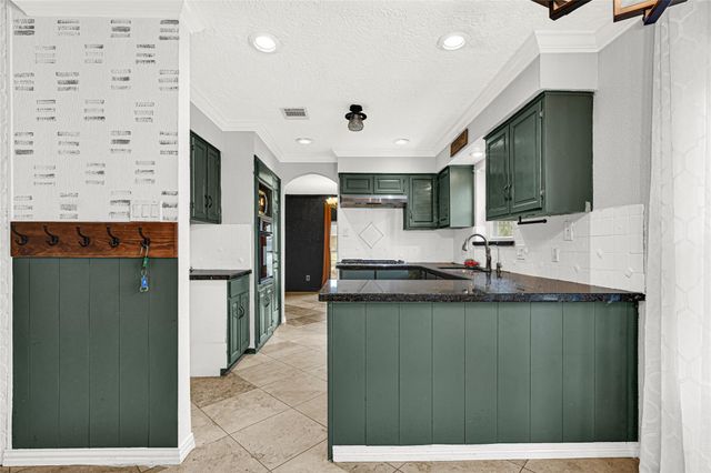 10835 Sageburrow Drive, Houston, TX 77089