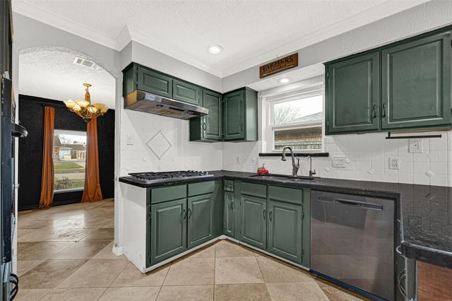 10835 Sageburrow Drive, Houston, TX 77089