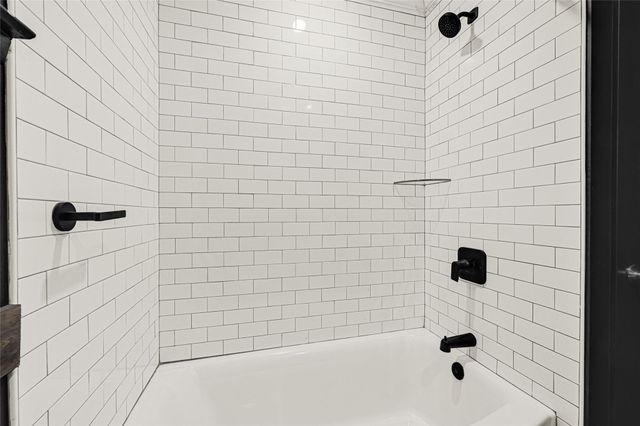 10835 Sageburrow Drive, Houston, TX 77089