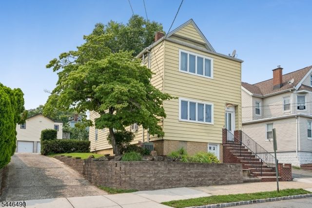 35 Longview St, West Orange Twp., NJ 07052
