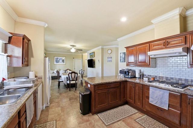 267 Chateau la Salle Drive, San Jose, CA 95111