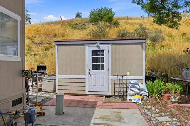 267 Chateau la Salle Drive, San Jose, CA 95111