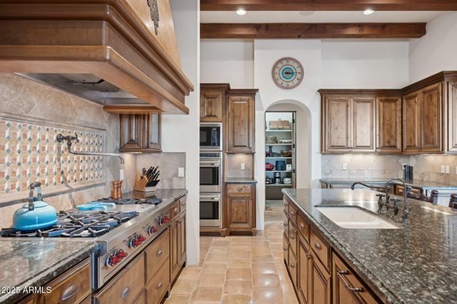 10986 E WILDCAT HILL Road, Scottsdale, AZ 85262