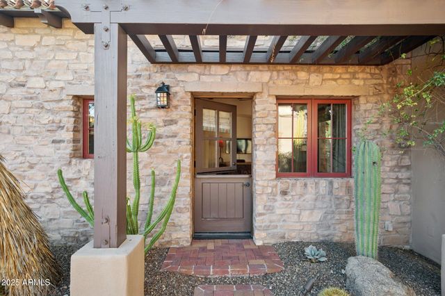 10986 E WILDCAT HILL Road, Scottsdale, AZ 85262