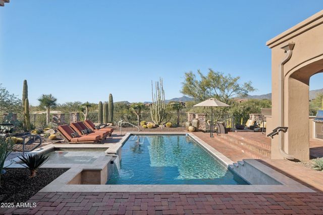 10986 E WILDCAT HILL Road, Scottsdale, AZ 85262