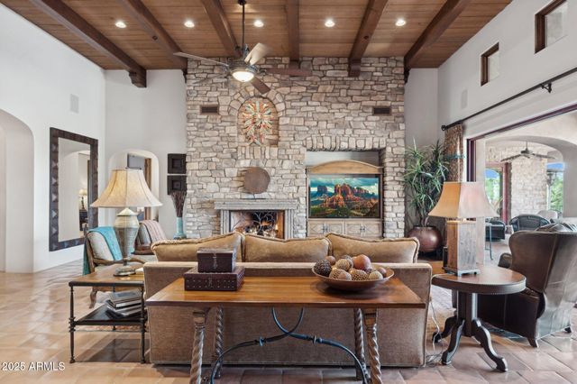 10986 E WILDCAT HILL Road, Scottsdale, AZ 85262