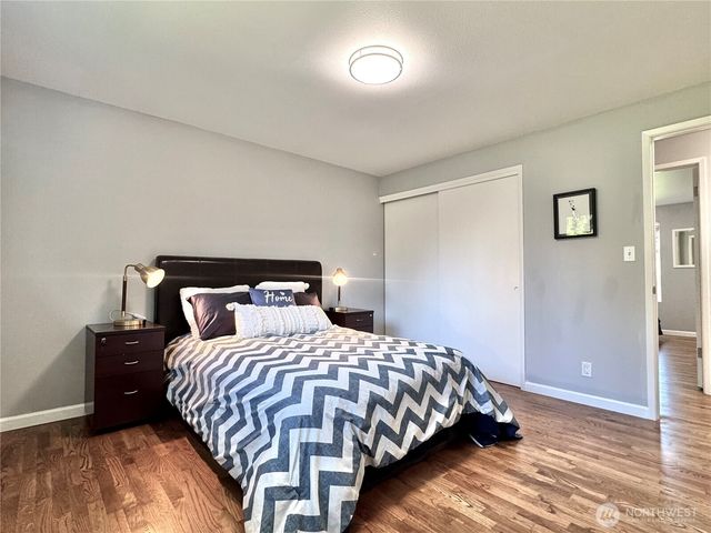 14820 NE 12th Street, Bellevue, WA 98007