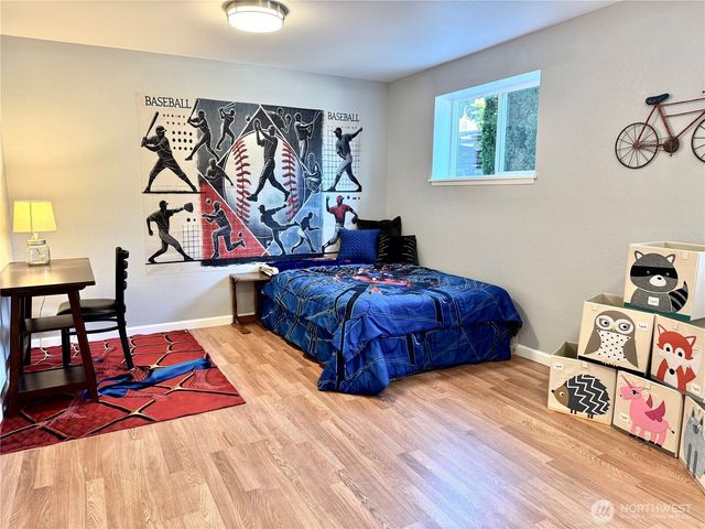 14820 NE 12th Street, Bellevue, WA 98007