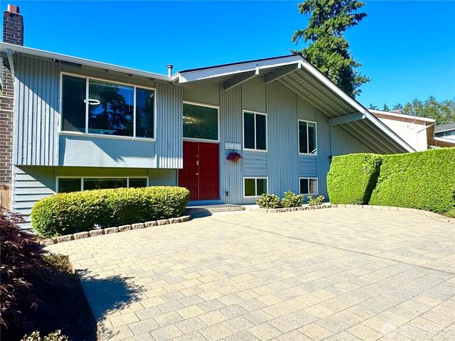 14820 NE 12th Street, Bellevue, WA 98007
